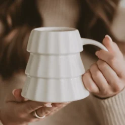 Cream Tree 17 oz Mug