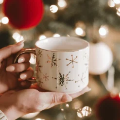 Gold Snowflakes 14 oz Mug