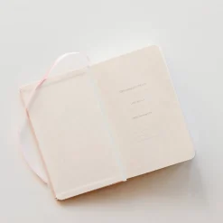 MOM'S one LINE a DAY